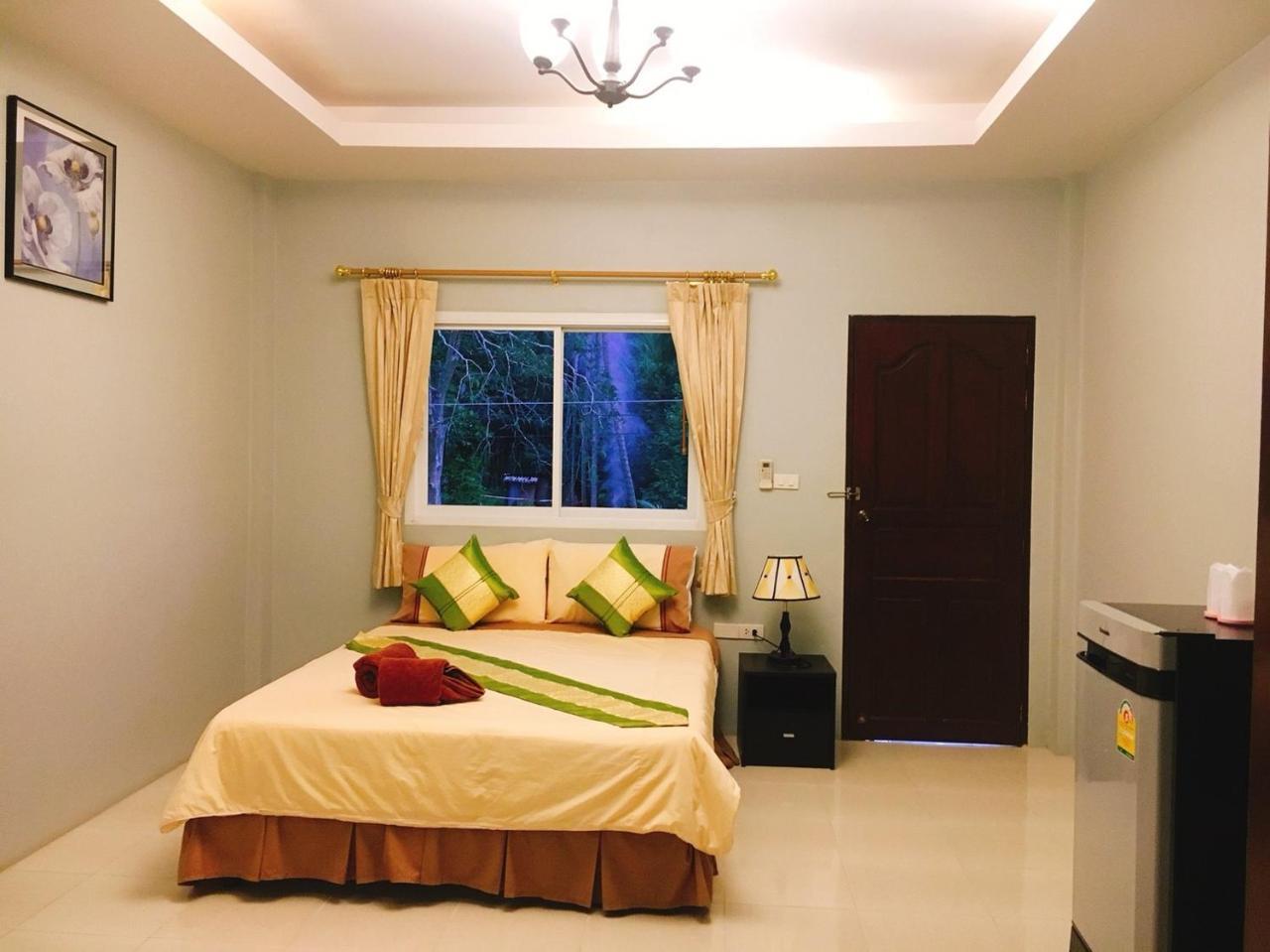 Bussarin Mansion Koh Yao Yai Aparthotel Ko Yao Yai Bagian luar foto
