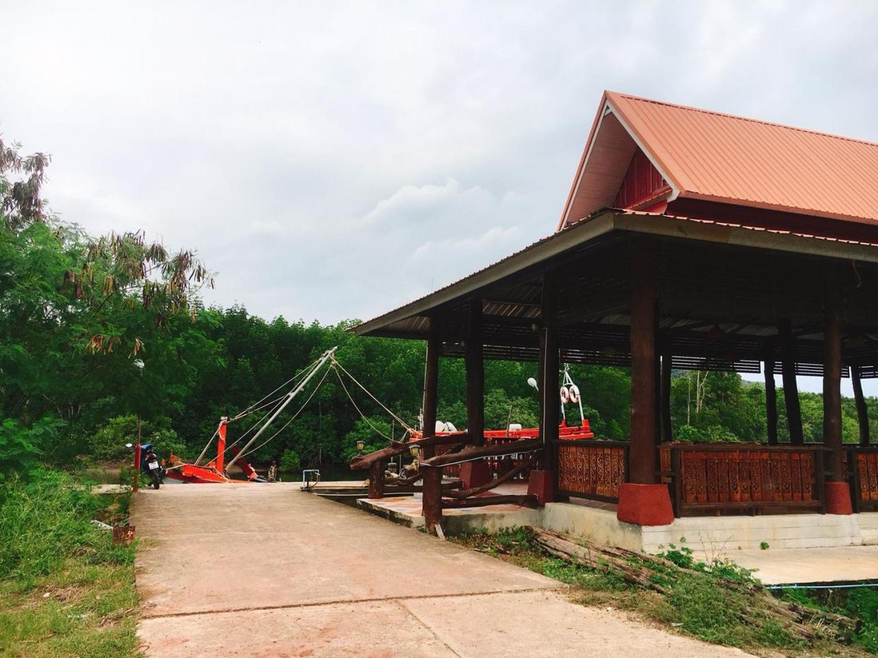 Bussarin Mansion Koh Yao Yai Aparthotel Ko Yao Yai Bagian luar foto